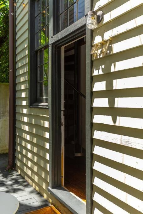 Exclusive Open Loft In Downtown Charleston Apartment Exterior photo